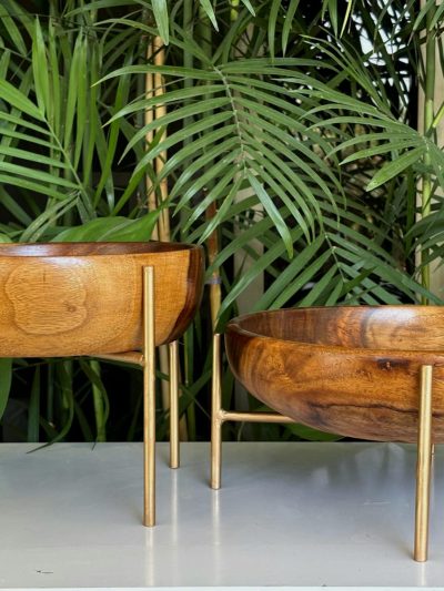 Set of 2 pure wooden bowls